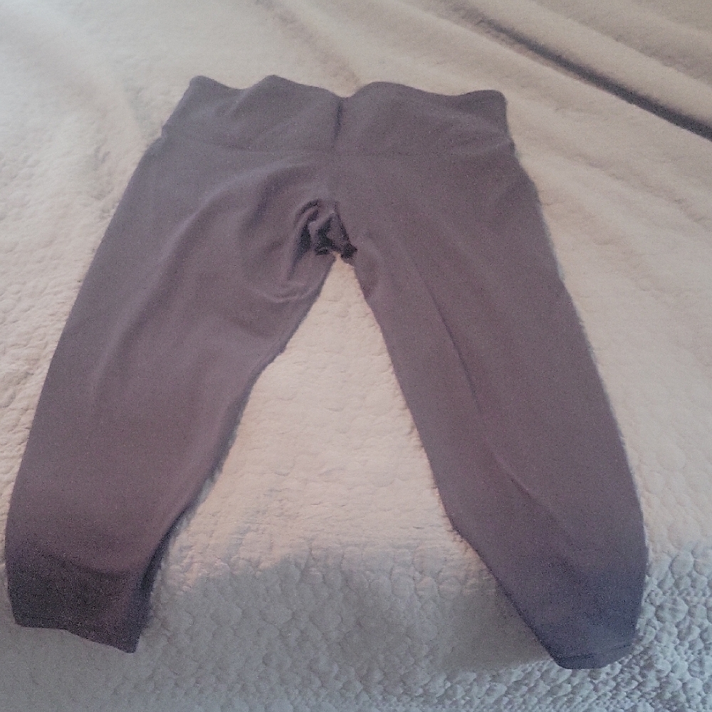 Athleta Elation 7/8 Tight